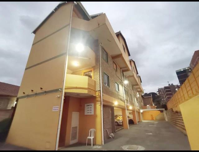 3 BEDROOM APARTMENT FOR SALE IN SYDENHAM